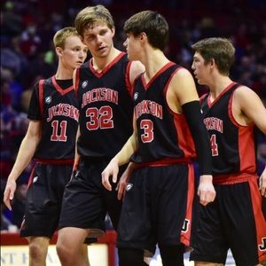 Meet your Posher, Cameron